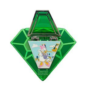 Disney Parks Daisy Duck 20th Anniversary Countdown Limited Edition Pin
